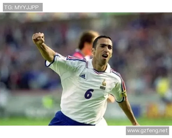 现役法国足球明星盘点及其在国际赛场上的表现分析 现役法国足球明星盘点及其在国际赛场上的表现分析